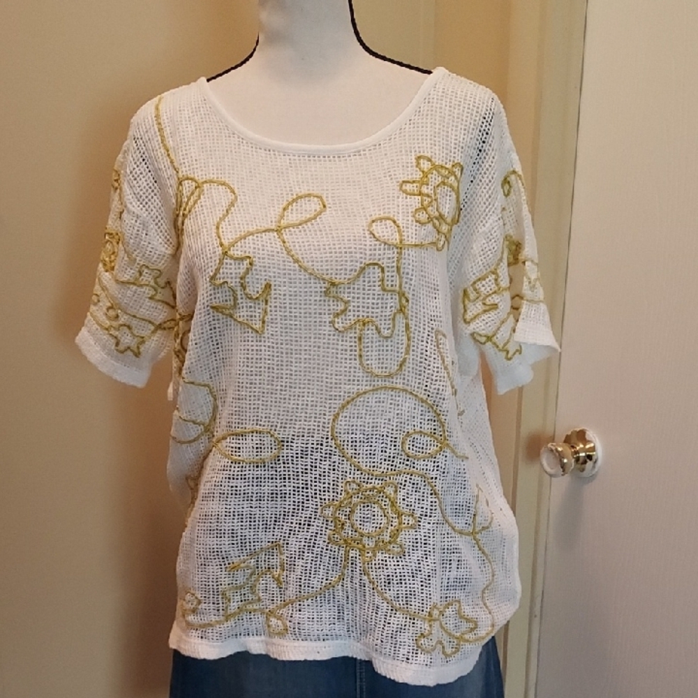 Westbound White and Gold Blouse